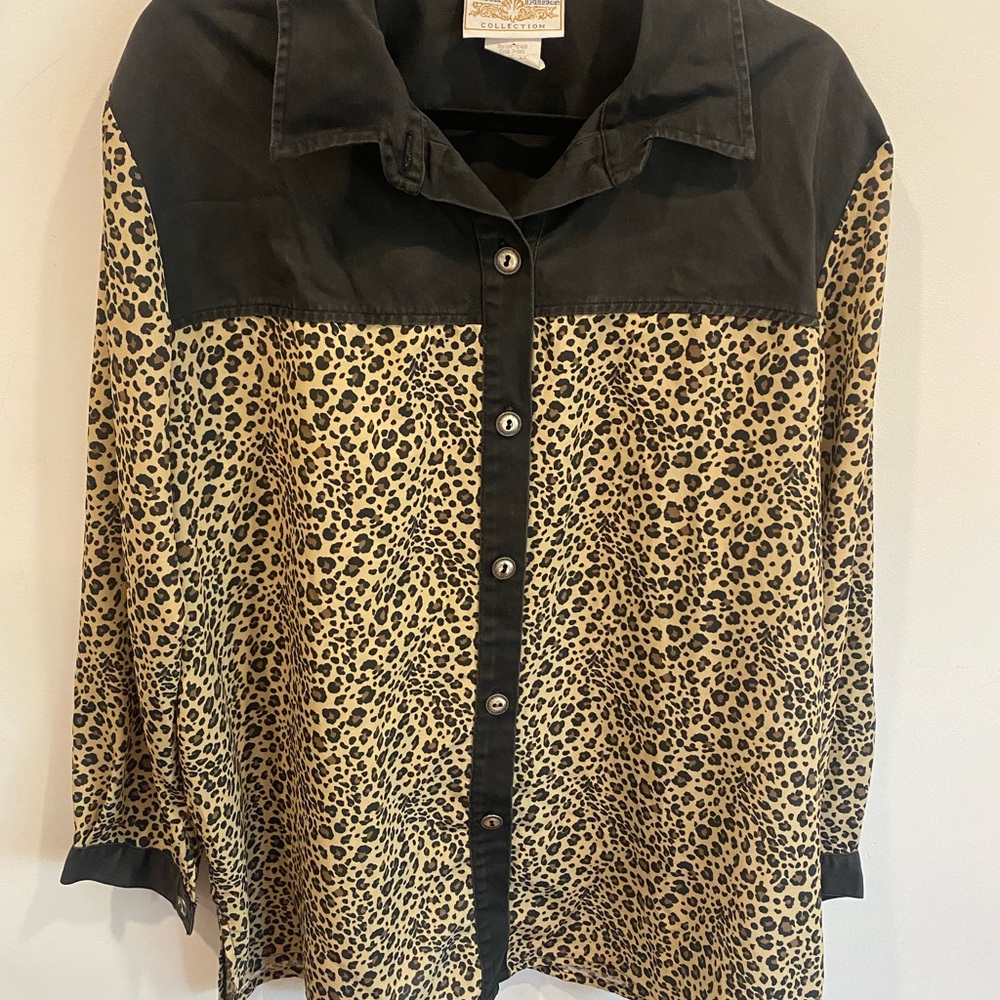 Delta Burke Black Denim and Leopard Print Button Up Top